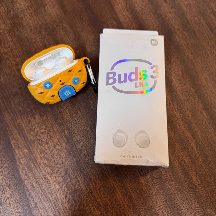 Fone Buds 3 lite