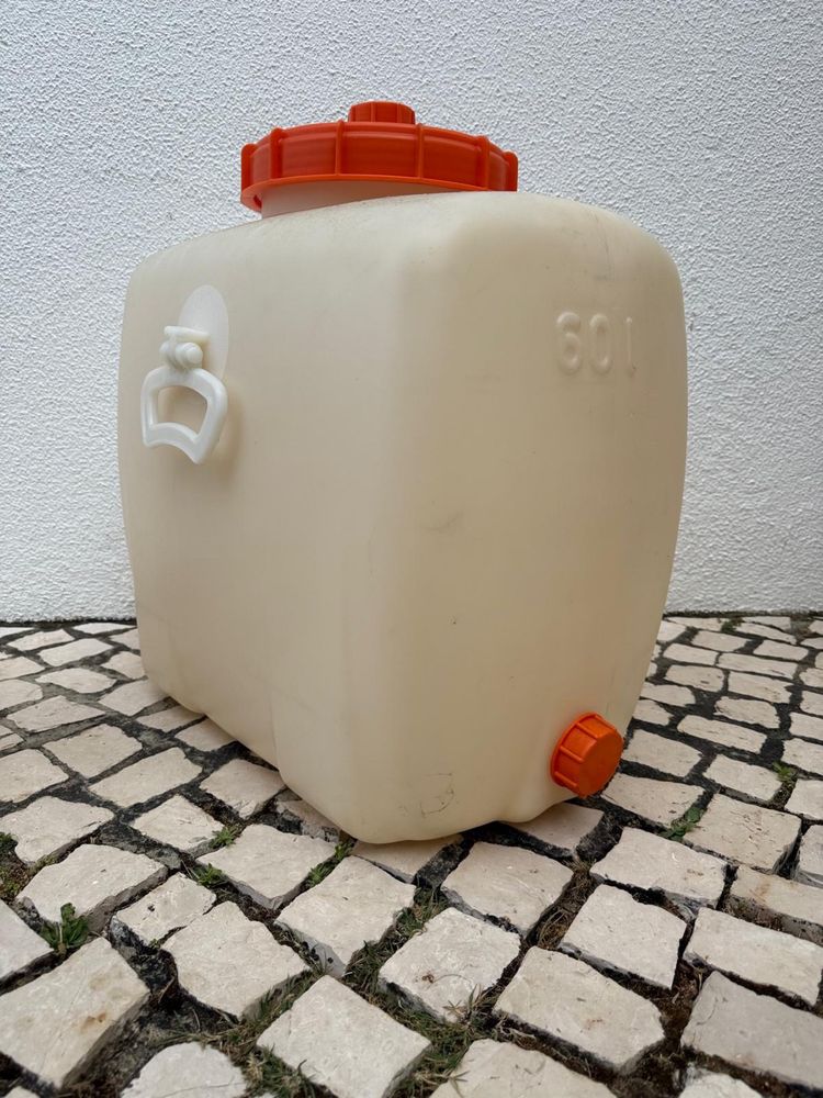Fermentador para cerveja artesanal