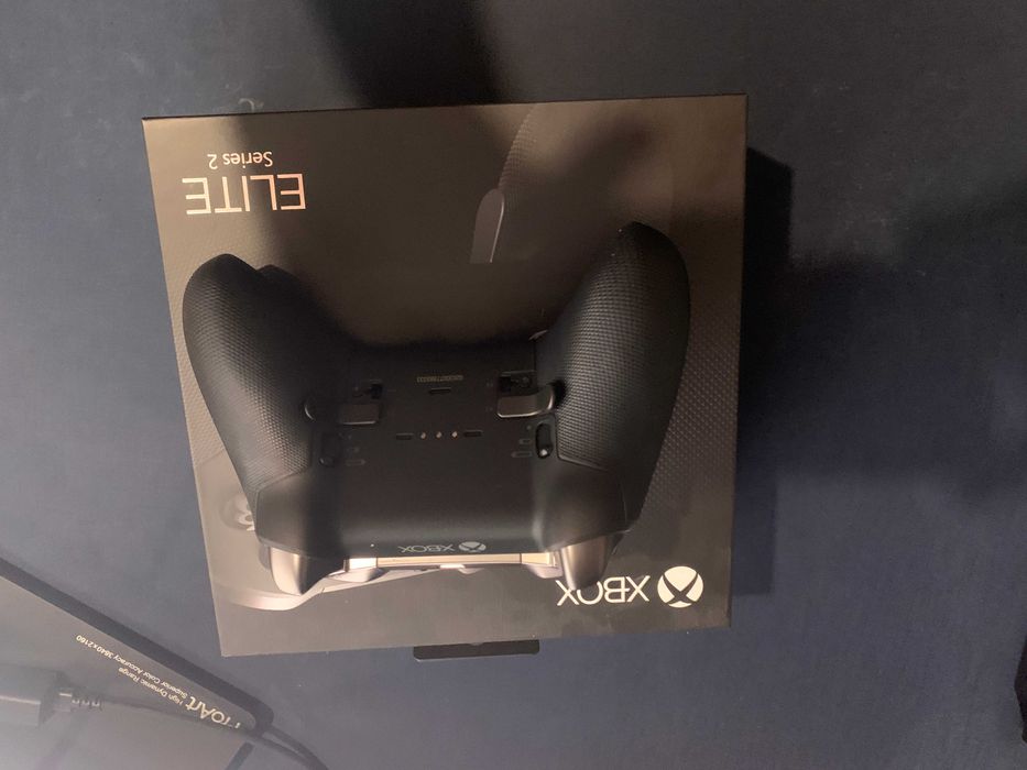 [USADO) Xbox Wireless Elite Controller 2 - Ótimo Estado & Caixa