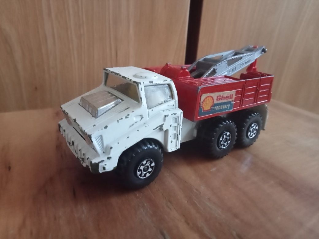 matchbox k-14,k-110 pojazd ratowniczy .
