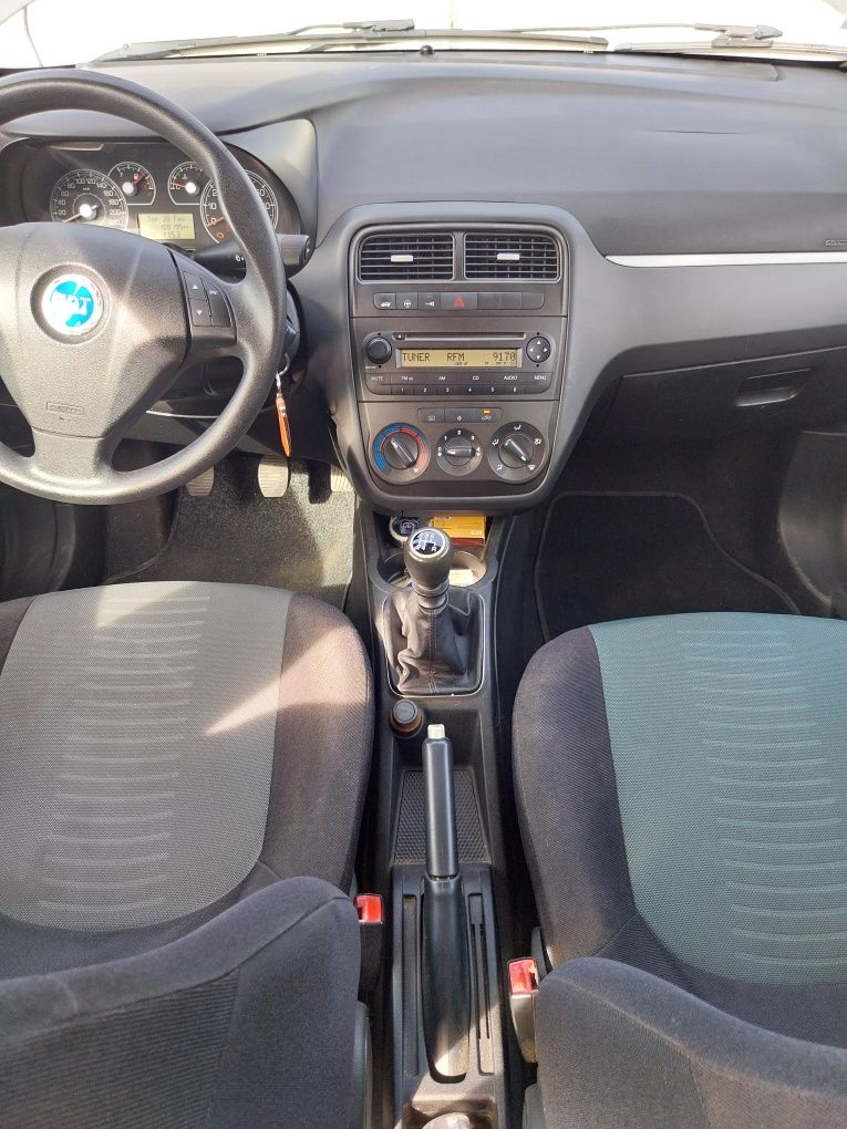 Fiat punto cinza 1.2