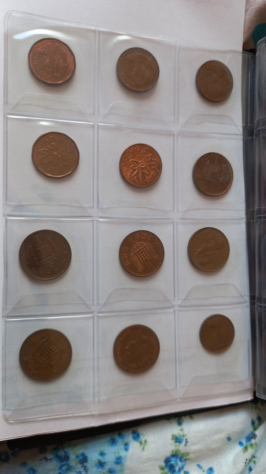 Monet kolekcja monet ze Świata. Kolekcja monet.