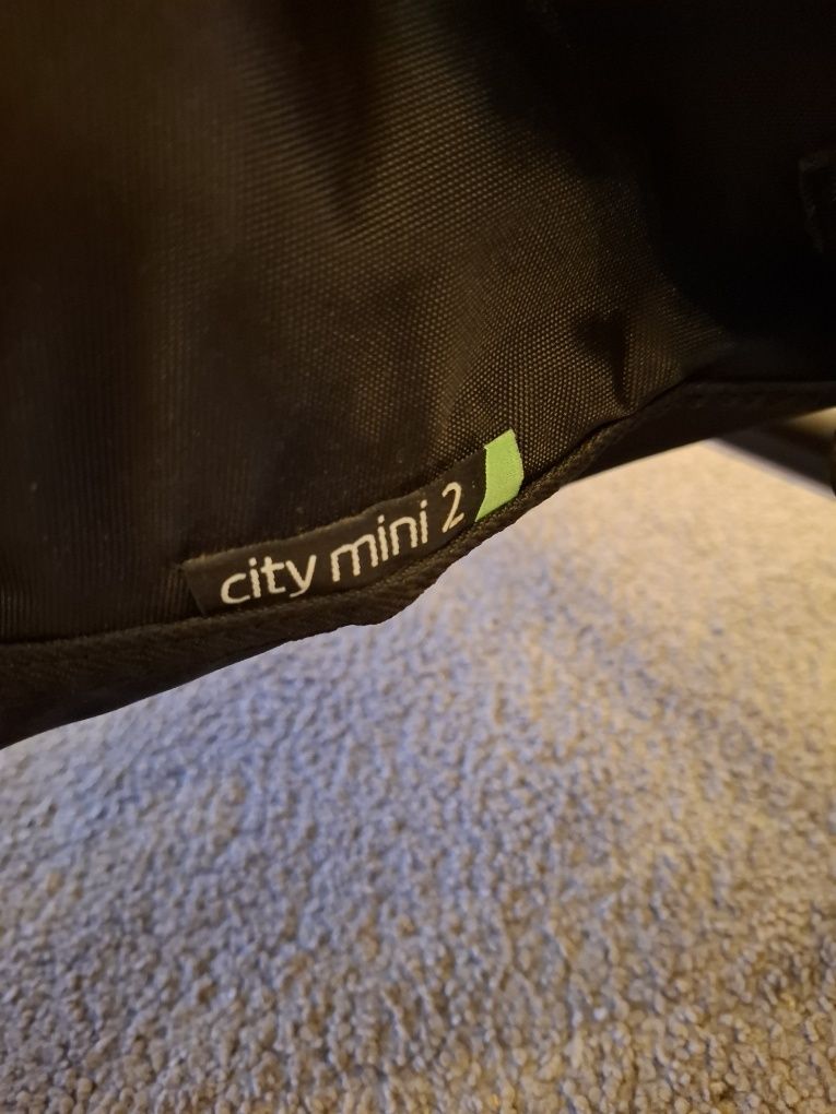 Baby jogger city mini 2 4W