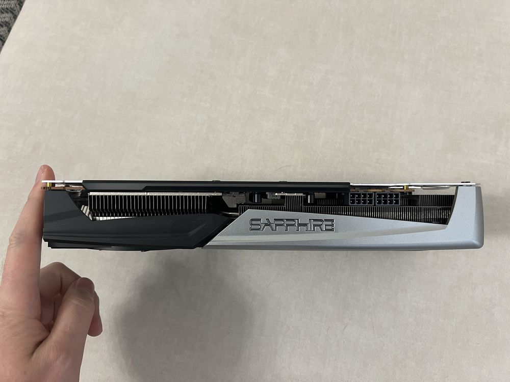 Sapphire RX 5700 8g NITRO+