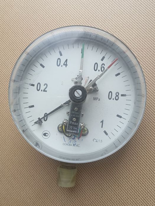 Манометр манометр