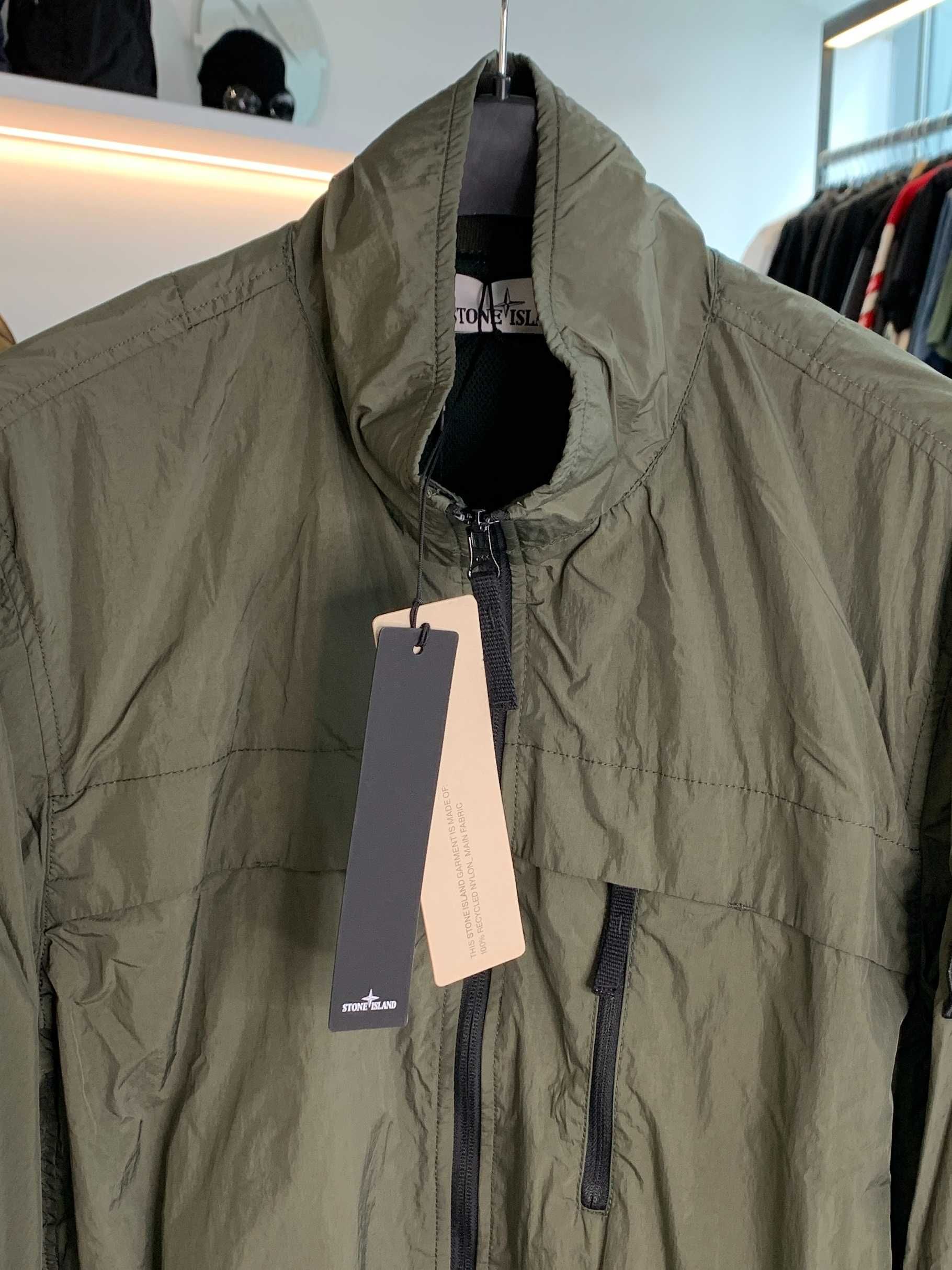 Куртка STONE ISLAND 41022 Garment Dyed Crinkle Reps R-NY Jacket Musk