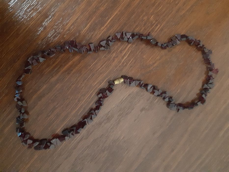 Бусы ж., кам.гранат