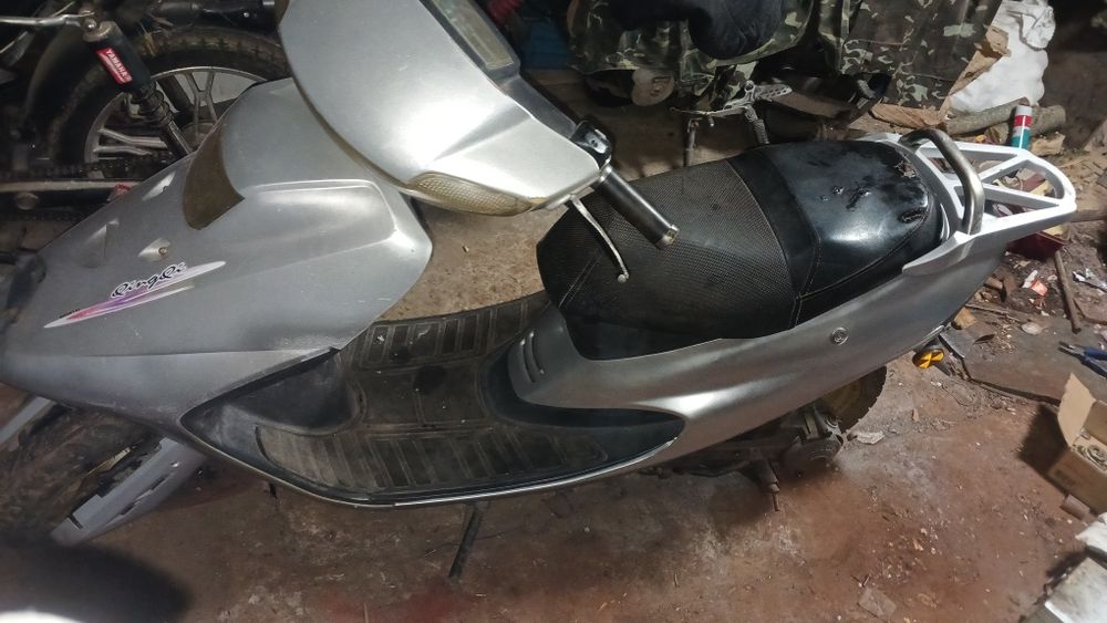 Qingql QM50QT-4G скутер