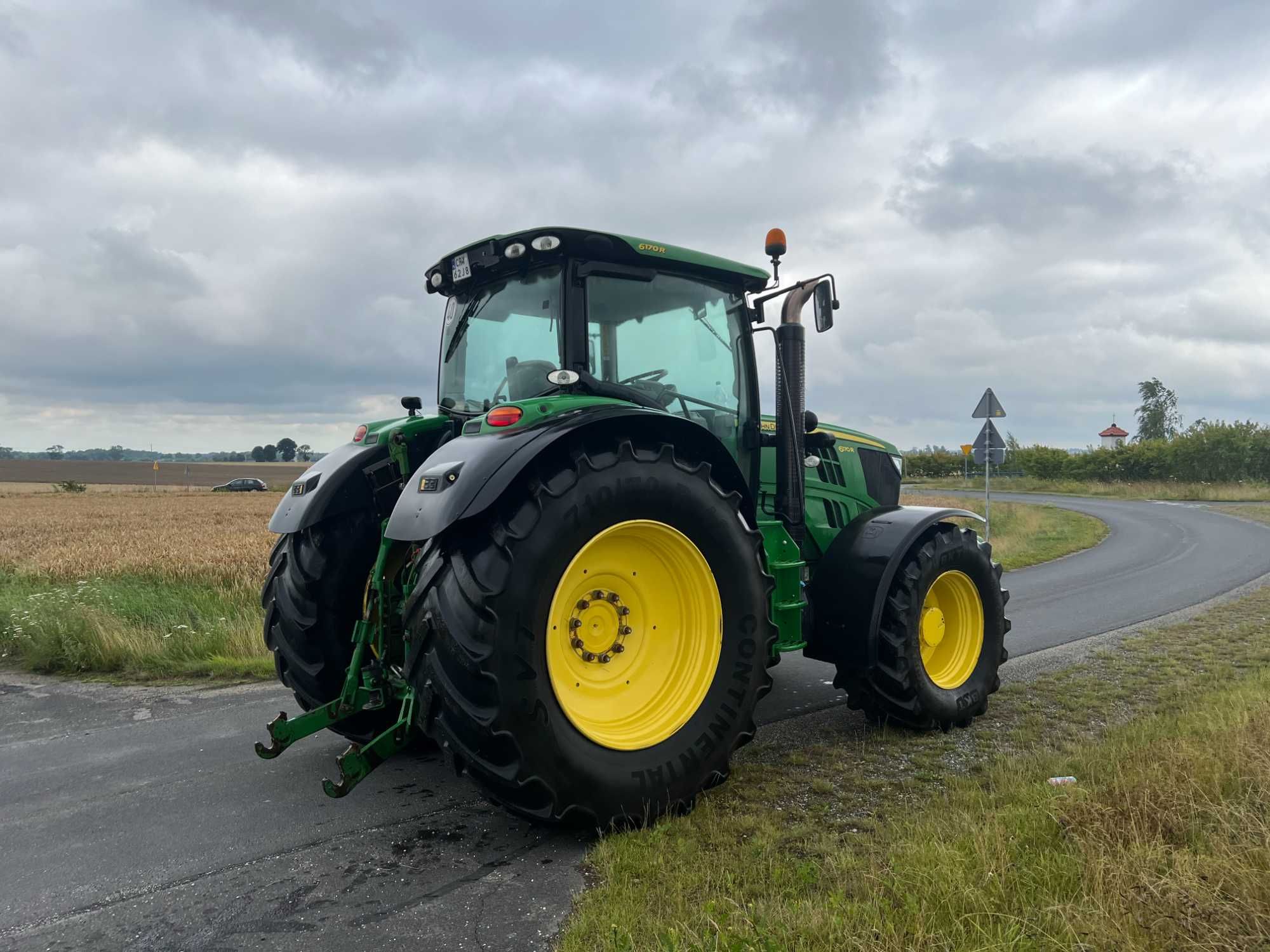 Ciągnik John Deere 6170 R z Niemiec