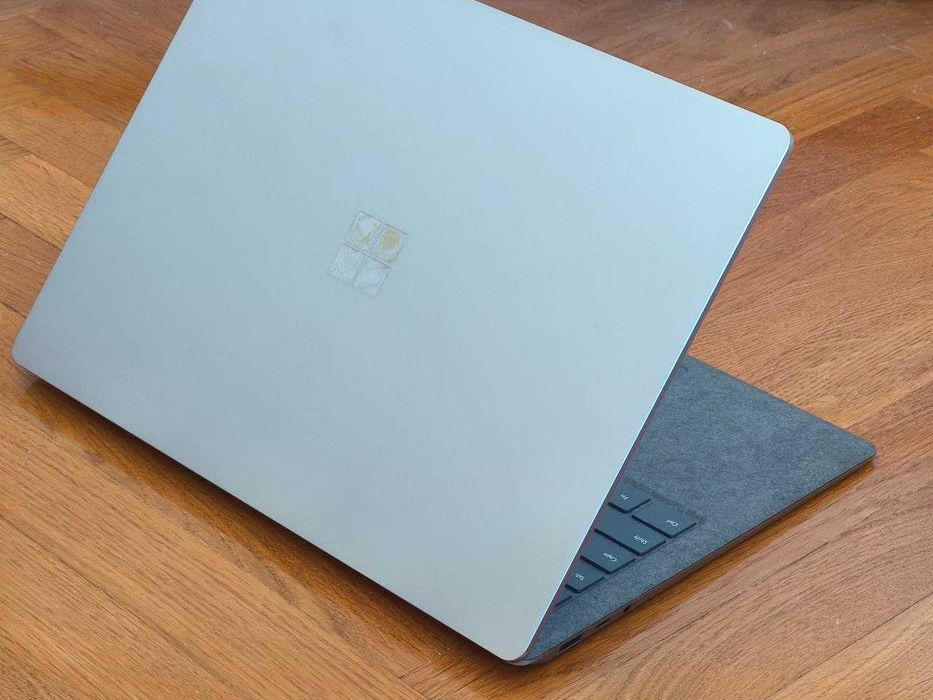 13.5" Microsoft Surface Laptop 4 Ryzen 5 4680U 256Gb NVMe 16Gb RAM