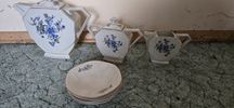 Niesamowity zestaw z porcelany