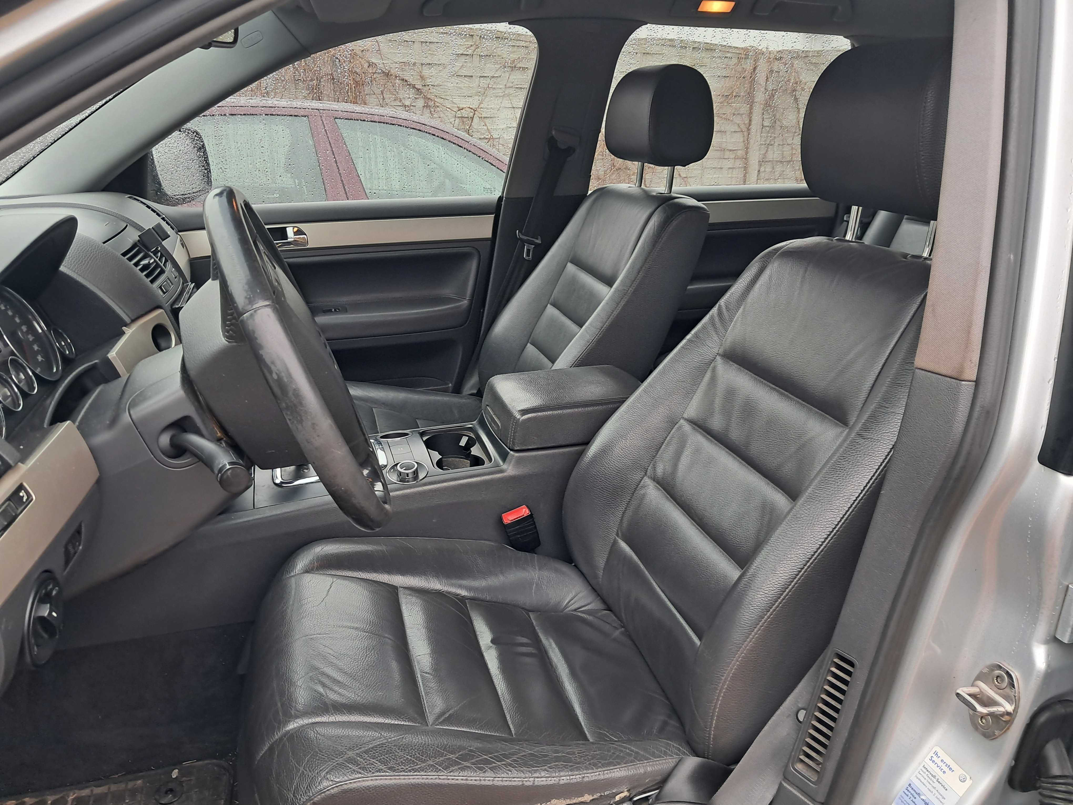 VW Touareg. Prywatnie.