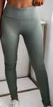modne damskie legginsy w prążki jasna zieleń l/xl