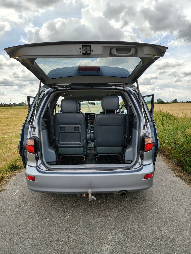 Sprzedam Toyotę Previa