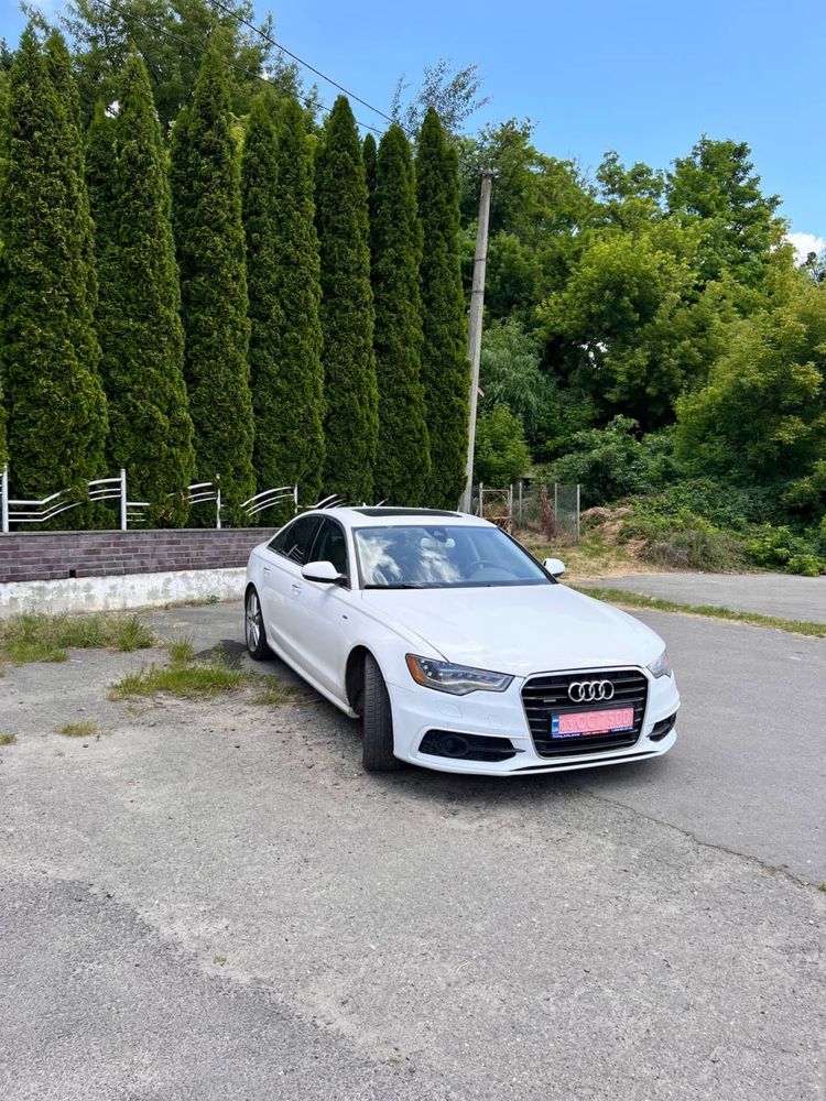 Автомобіль Audi A6 C7 3.0TDI/повністю обслужений , торова комплектація