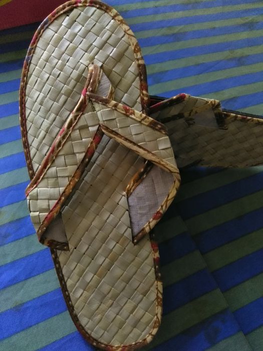 Продам шлёпки банные