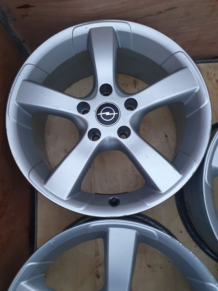 Диски5/120R17 Opel insignia титани