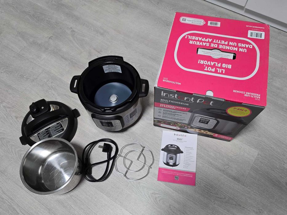 Multicooker Instant Pot Duo 3 700W 3l Stojak do gotowania na parze