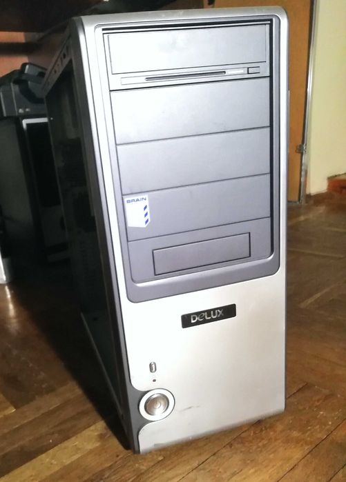 2 компьютер та монітор ж/к Core i5 та AMD ІІ х8