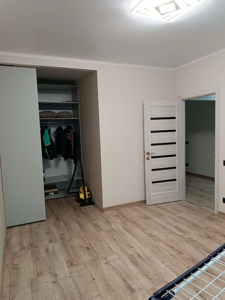 ЖК Садовий, 3 кімнатна квартира з сучасним ремонтом від власника