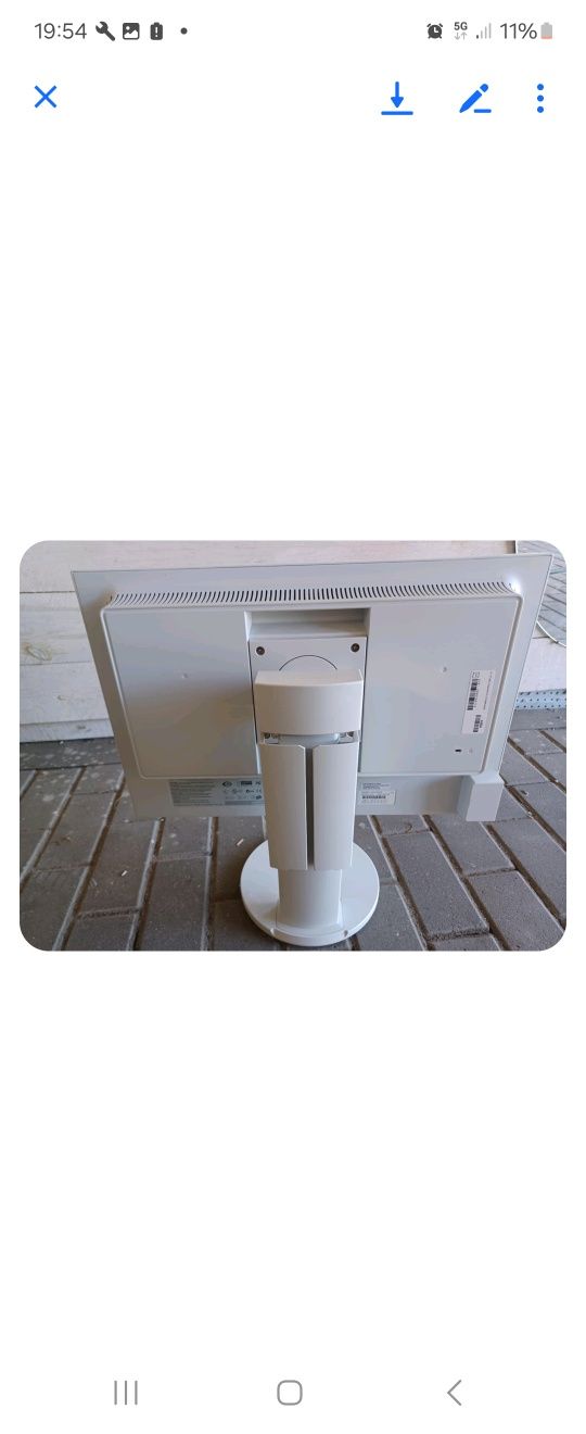 Monitory MultiSync EA223WM
