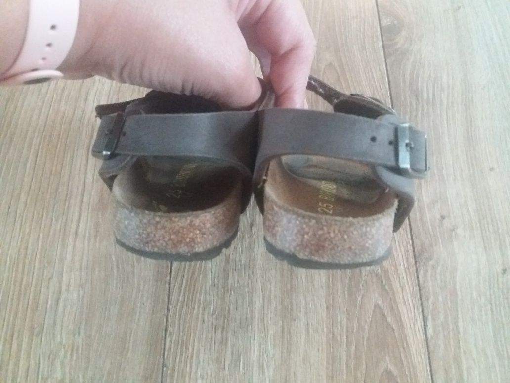 Sandałki dziecięce Birkenstock 25