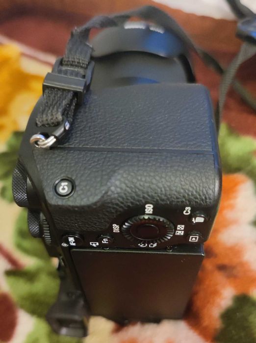 Sony A6700 w wersji body + 3 obiektywy używane