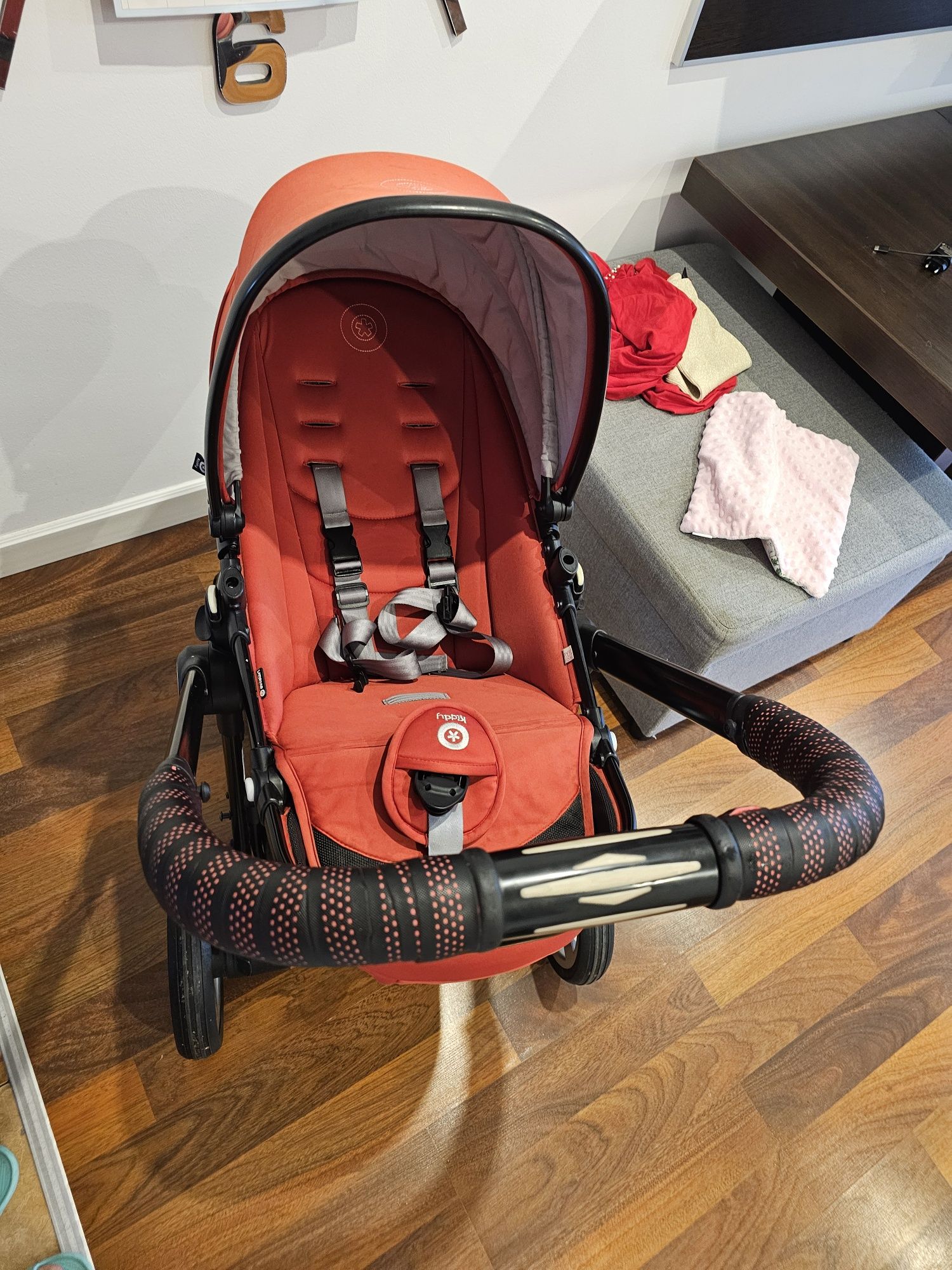 Sprzedam wozek kiddy