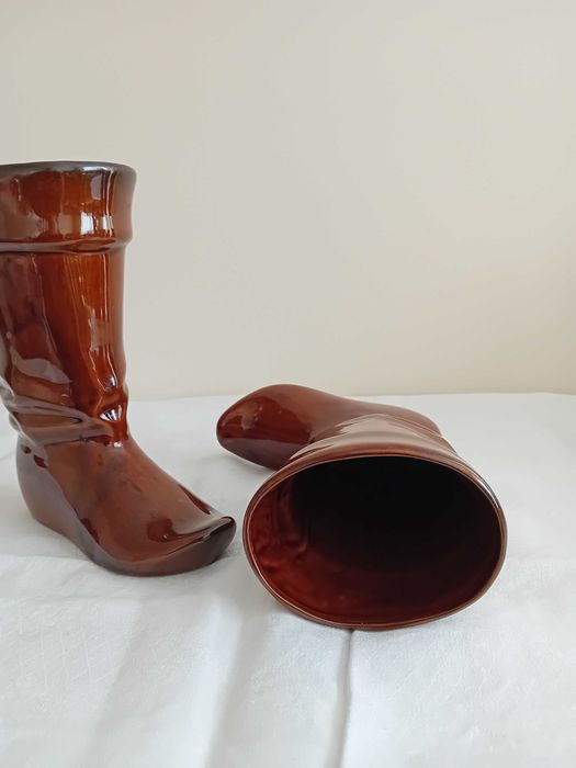 Wazony w kształcie buta z ZMO Jaroszów -Polska lata 70-te cena 1 szt..