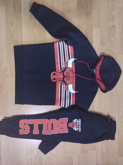 Теплий чоловічий костюм