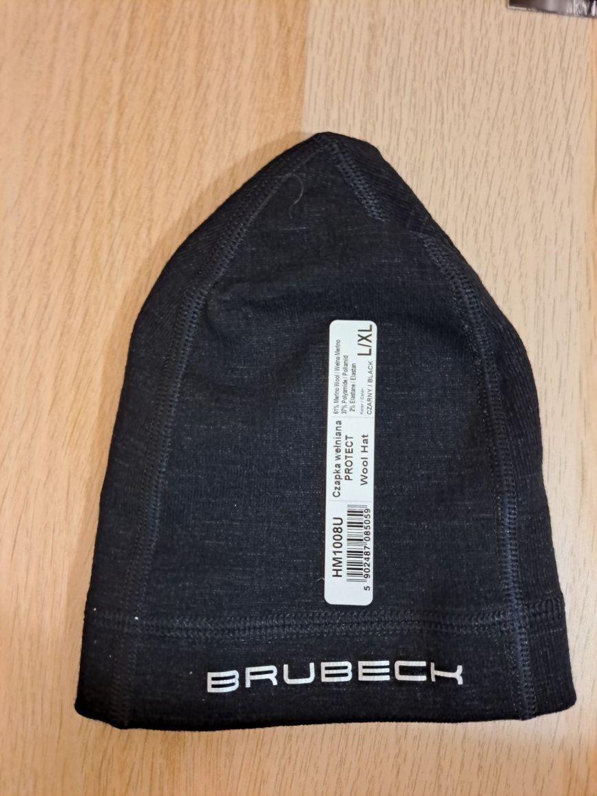 Czapka Brubeck cienka merino czarna nowa L/XL termoaktywna

Działa ant