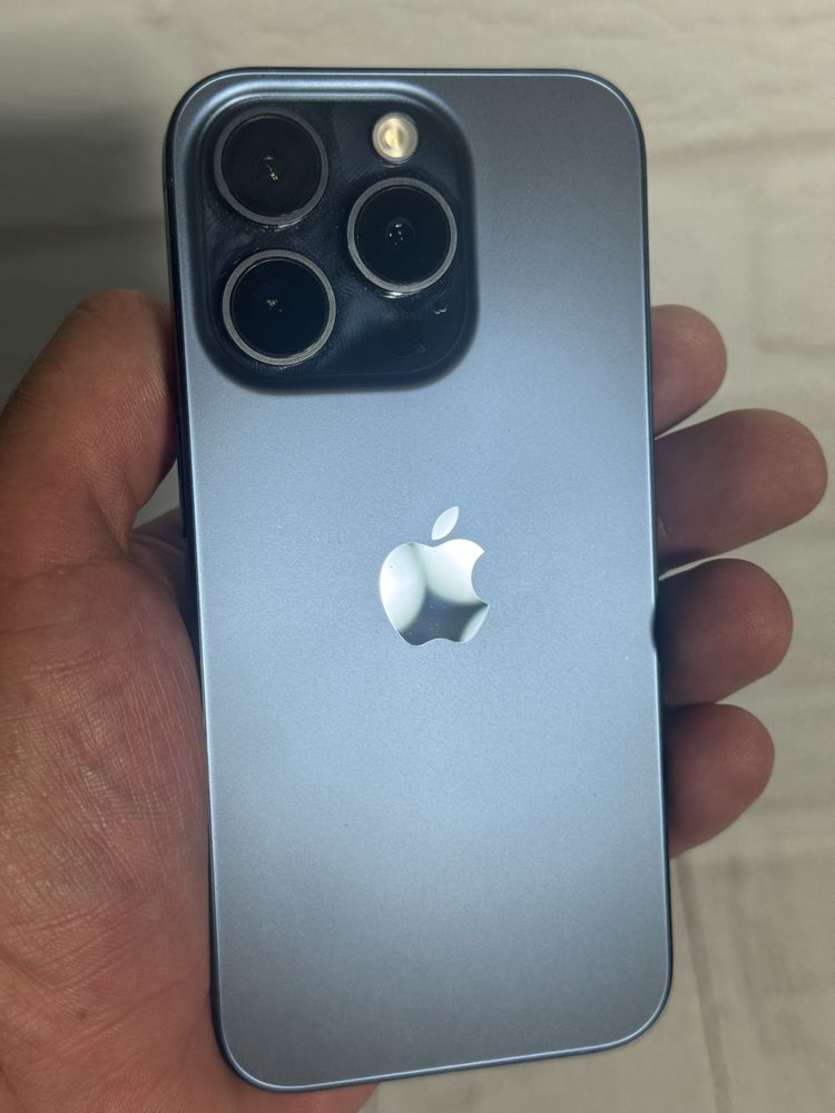 iPhone 15 Pro 256Gb Blue Titanium идеальный