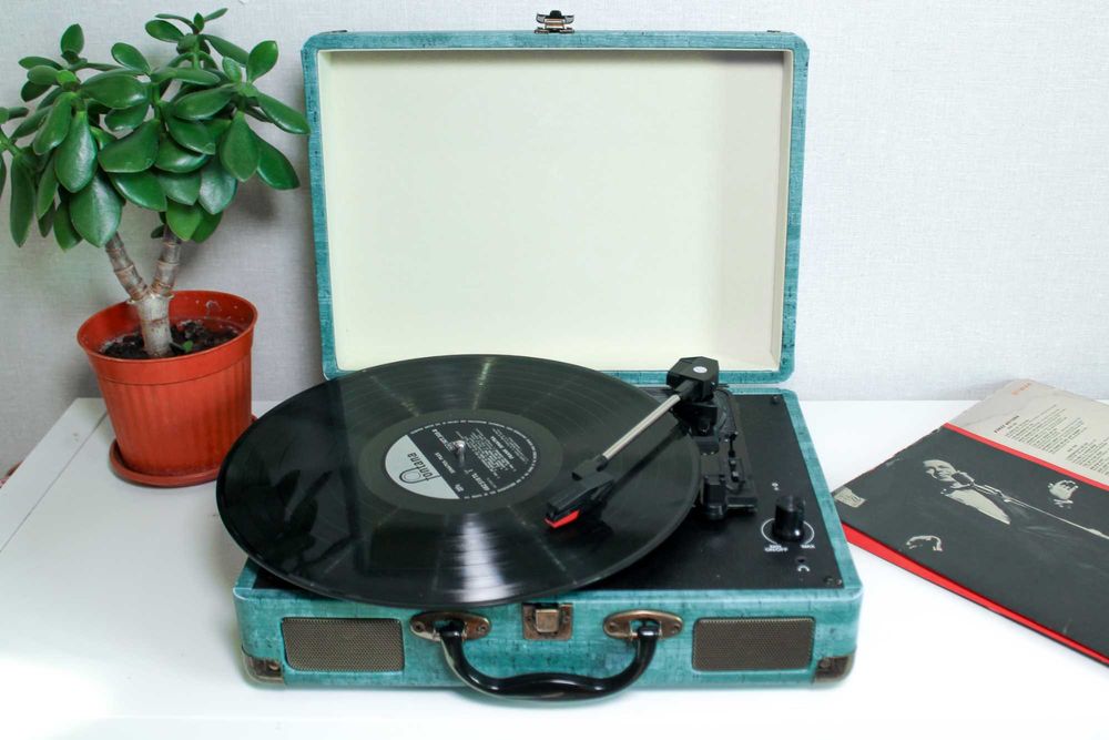 Вініловий програвач вінілу ВСІХ платівок виниловый проигрыватель