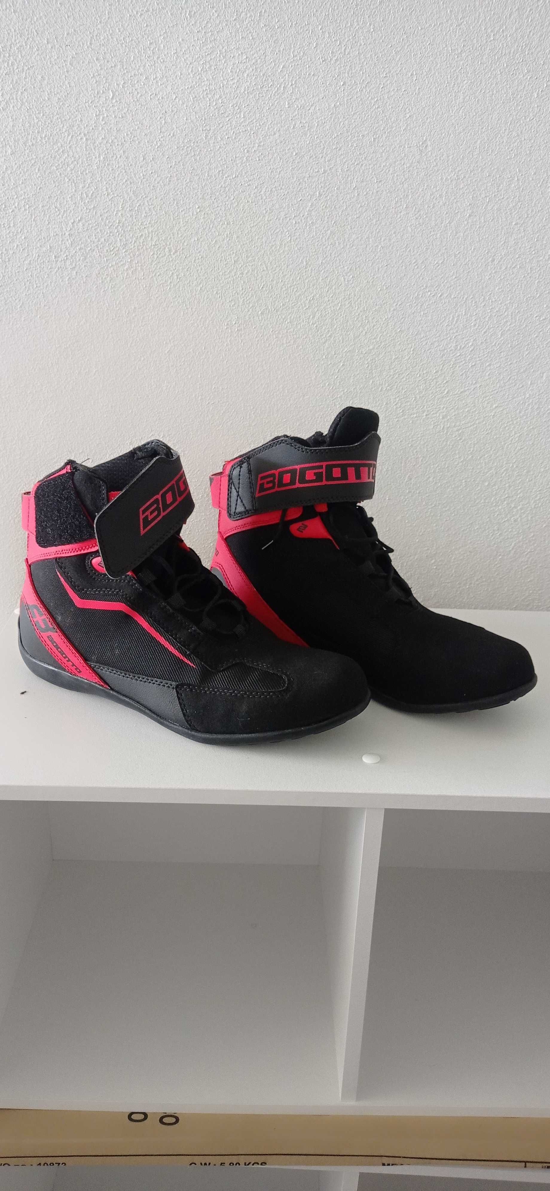 Vendo botas motard.