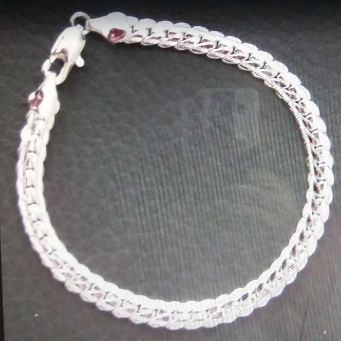 Pulseira Aço Prateada ou Dourada NOVA