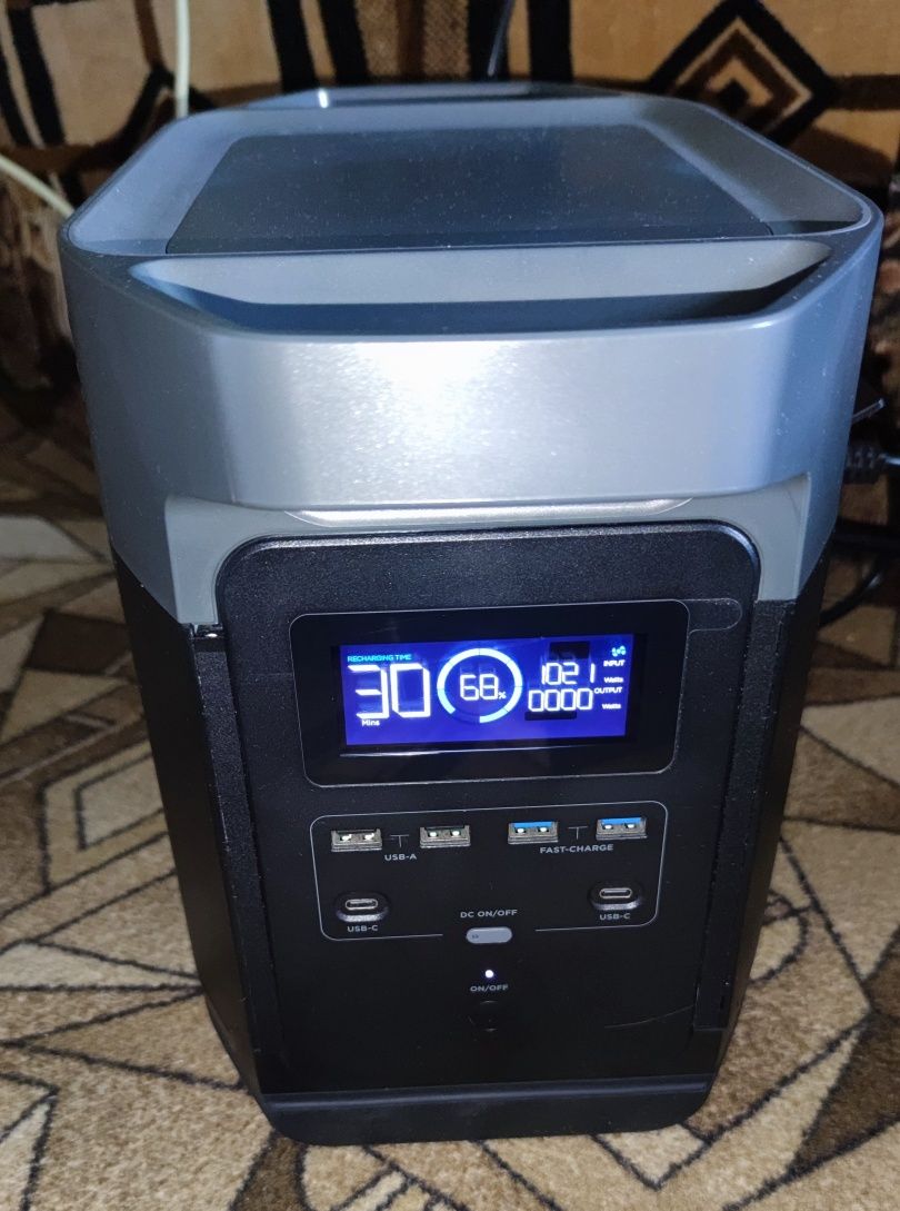 Продам зарядную станцию EcoFlow DELTA User Manual.
