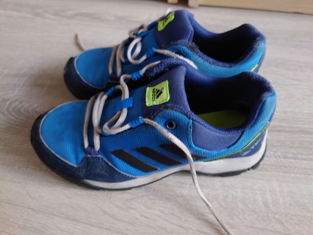 Buty Adidas terrex 33