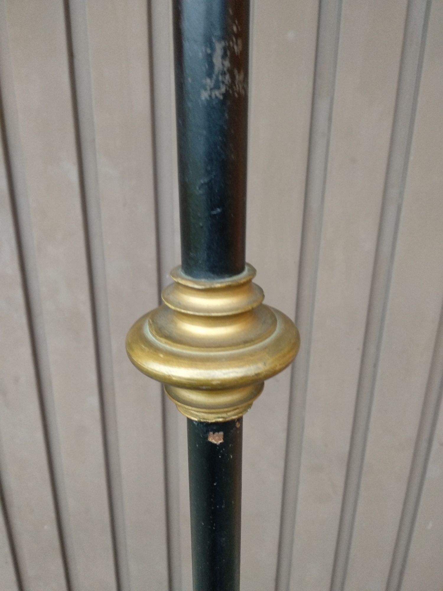 Zabytkowa lampa stojąca styl parkowy stal kuta
