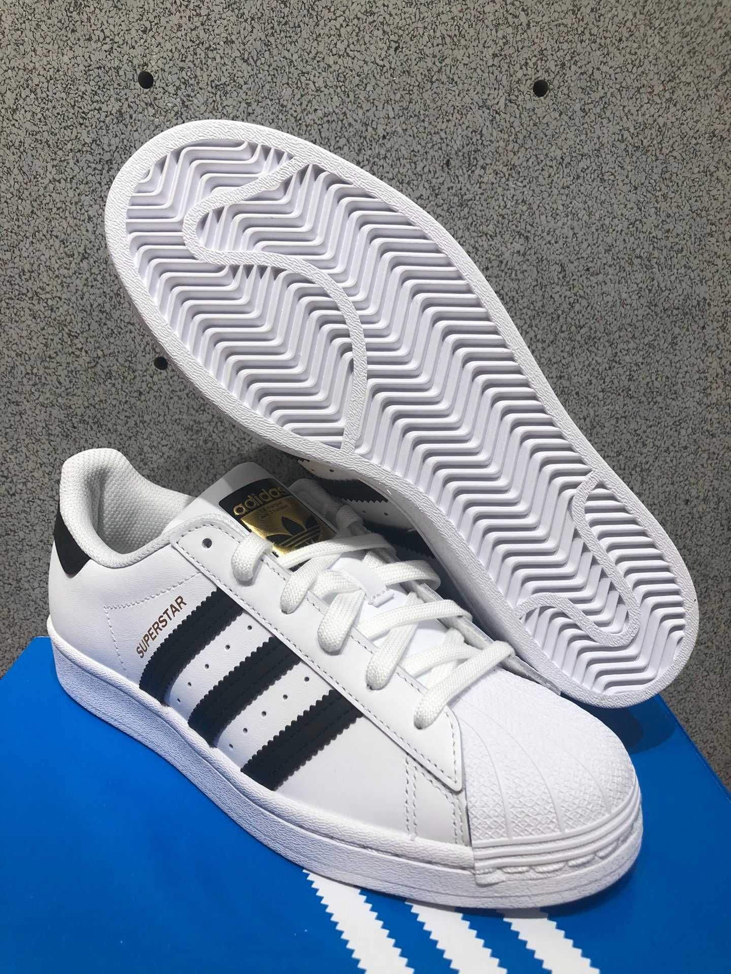 ButyDamskieTrampki AdidasSuperstarCloudWhite R.38