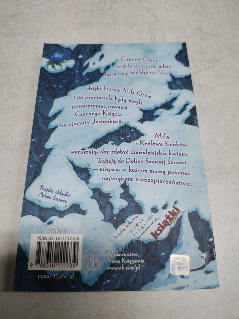 Miła Grom w czarnych górach. Natalie Jane Prior