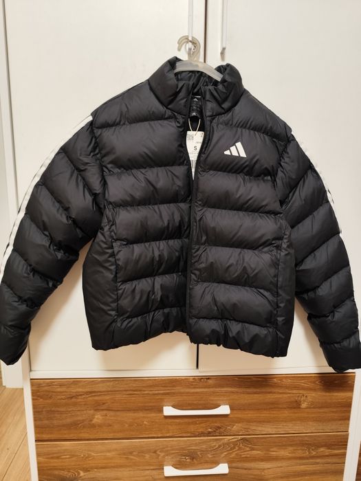 Куртка жіночка Adidas