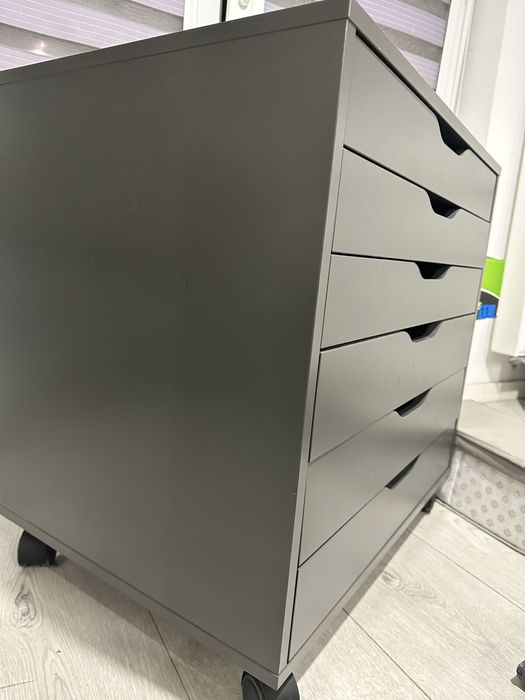 Komoda na kolkach IKEA Alex