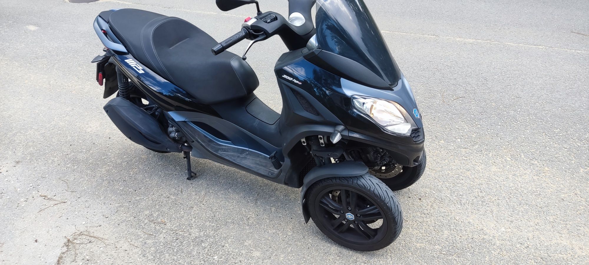 Piaggio MP3 HPE 300