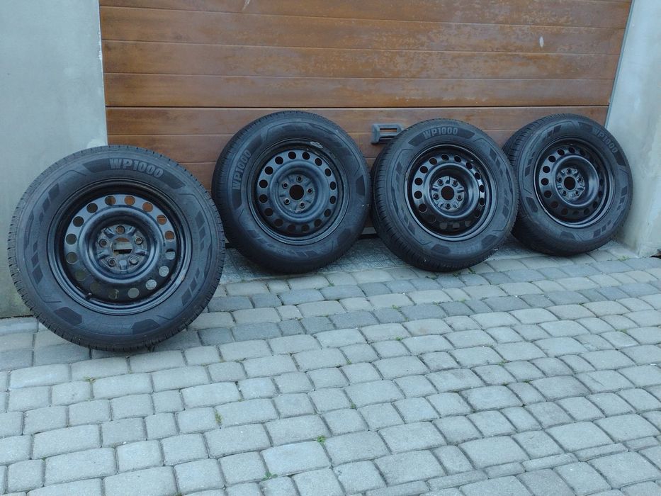 Koła zimowe Honda CR-V, opony jak nowe, felgi, 215/65/16