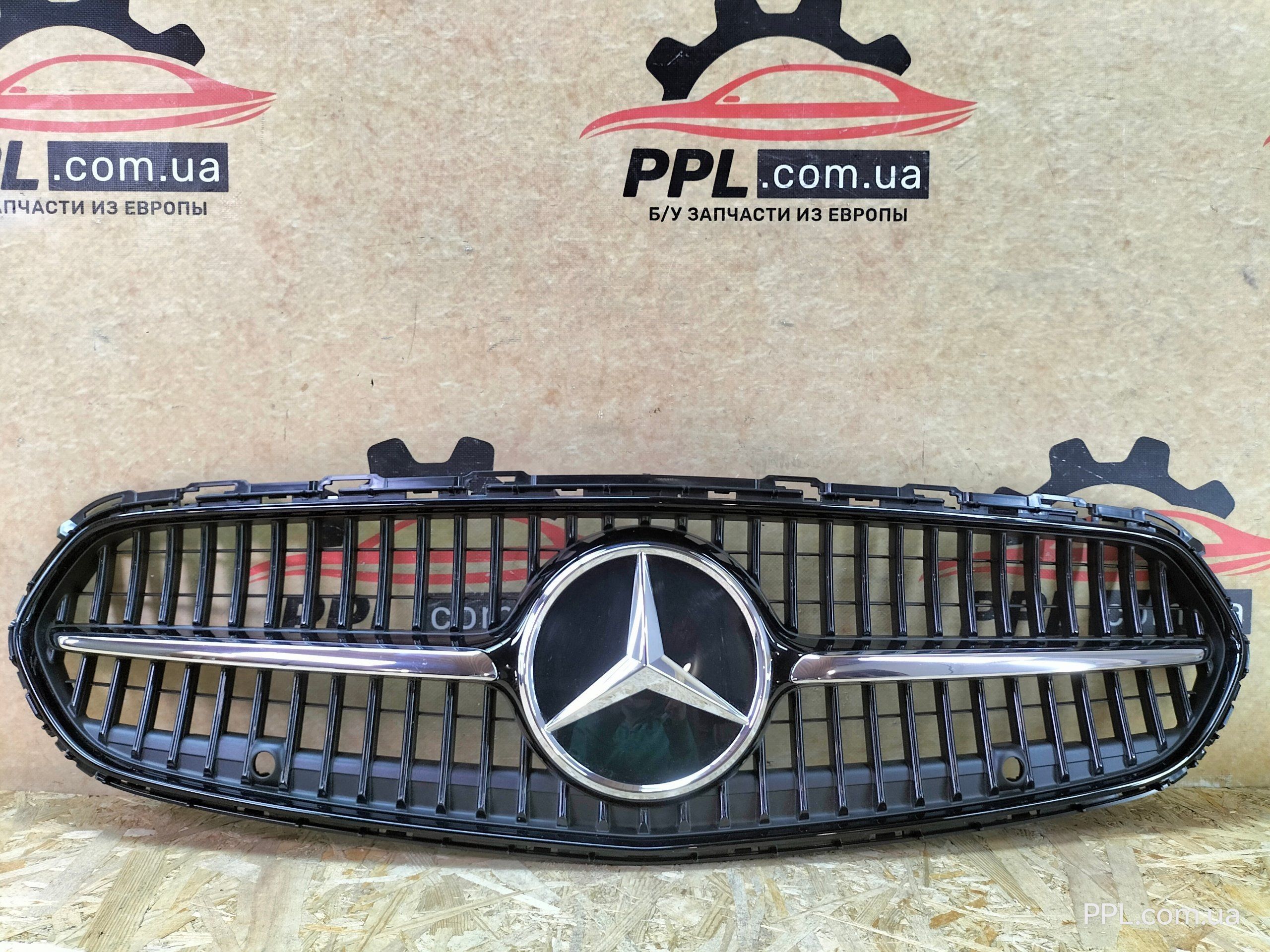 Mercedes C W206 2021- Решетка радиатора A2068883800