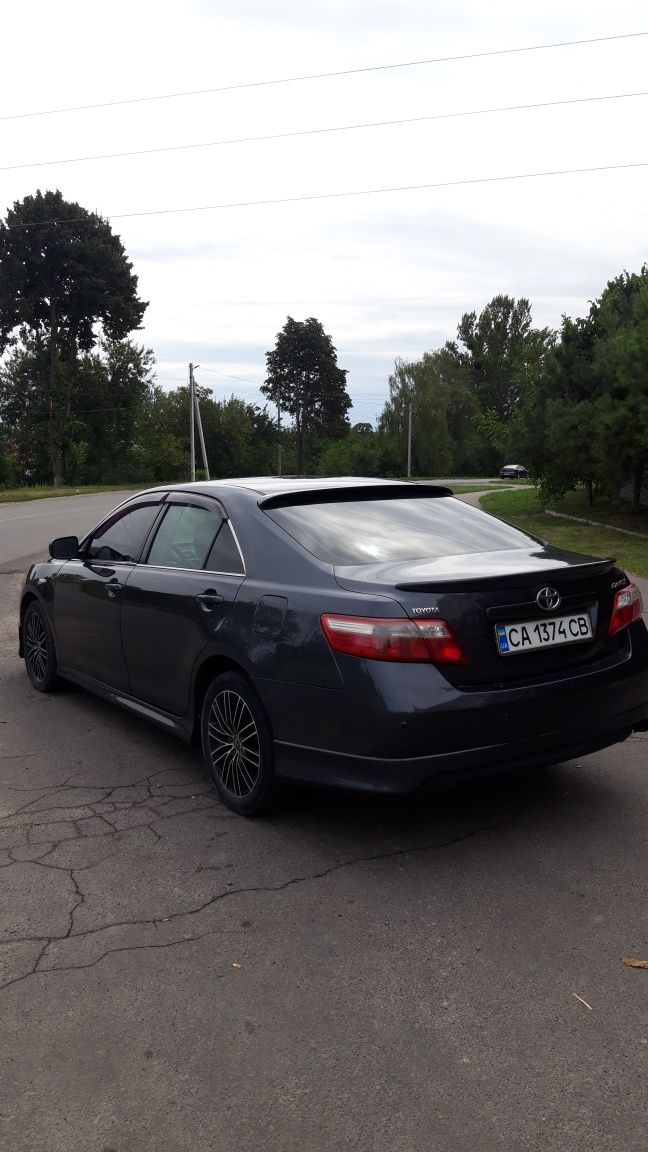 Продам Toyota Camry 40 обмін не цікавить