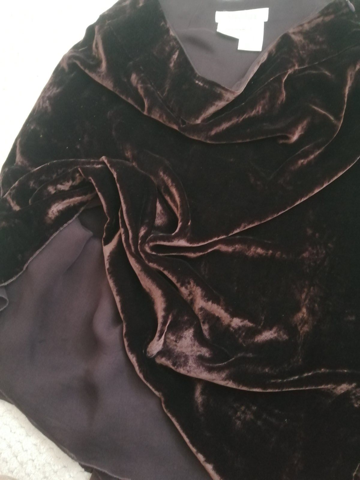 Оксамитова спідниця Max Mara розмір 40 у складі шовк