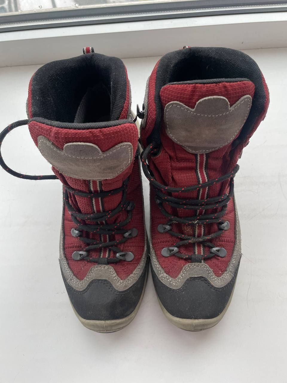 Ботинки сапоги зимние осенние мужские кожаные 41 размер.
