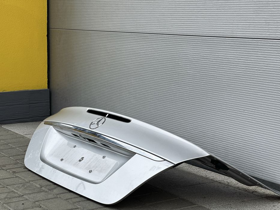 Задня кришка багажника C775 Mercedes-Benz E-Class W211 Седан Рестайл