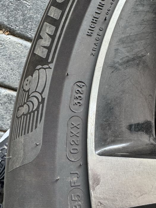 Шини,диски в зборі